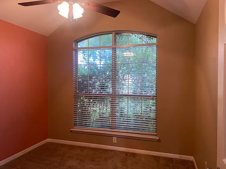 921 Westway Dr — Photo 16