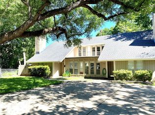 2413 La Casa Dr, Austin, TX 78704