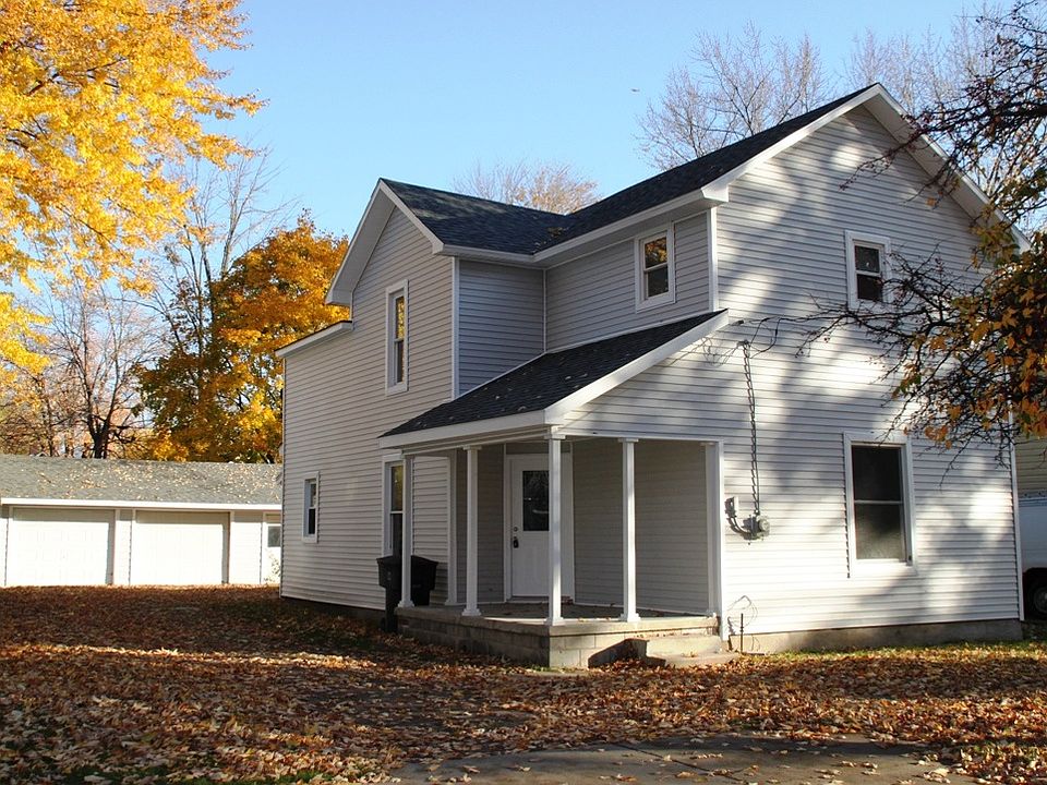 1st image of 127 Leroy Ave