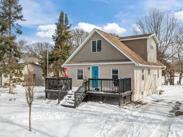 614 Elliott Ave N, Glencoe, MN 55336