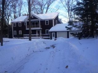 11 Modoc Dr, Heath, MA 01346