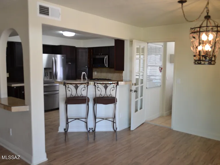 3270 W Capistrano Rd — Photo 7