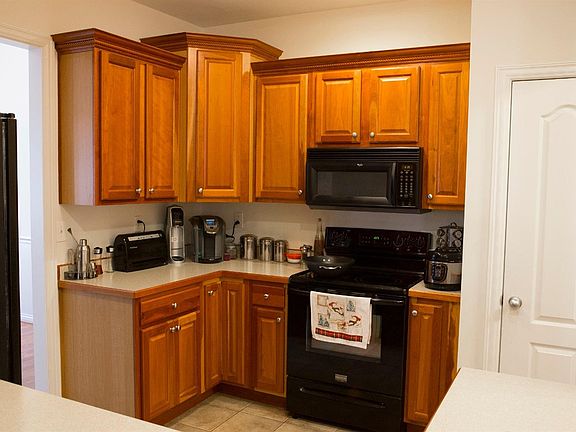 4th image of 3004 Prichard Dr