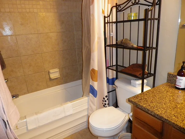3350 Columbine Dr #502 — Photo 14