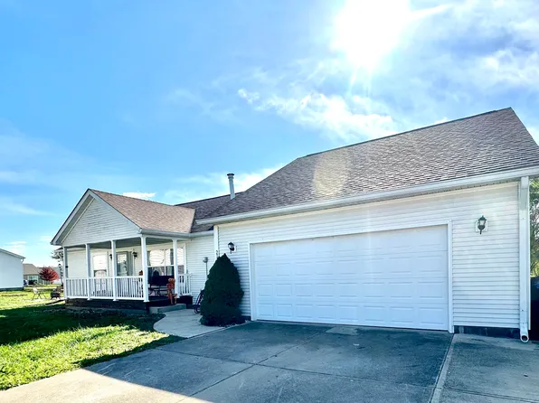 2120 Willow Oak Ct, Shelbyville, IN 46176