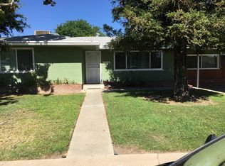 1922 Kenmore Dr W, Fresno, CA 93703