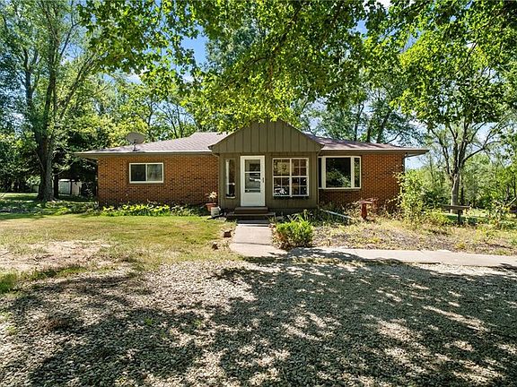 2nd image of 20269 McLouth Rd