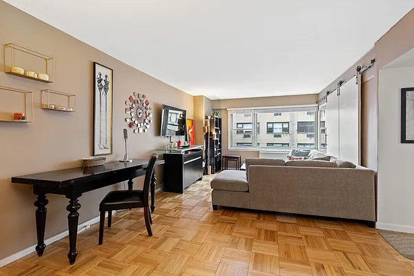 Rented by Corcoran | media 8