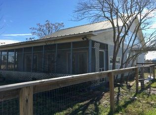 8677 Loop Rd, Bellville, TX 77418