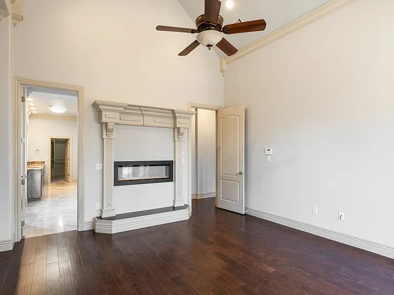 5106 S Sloan Cir — Photo 7