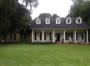 111 Gloucester Rd, Savannah, GA 31410