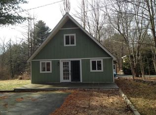 206 Silver Lake Rd, Dingmans Ferry, PA 18328