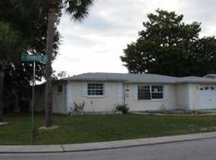 5302 Ironwood Ln, New Port Richey, FL 34653