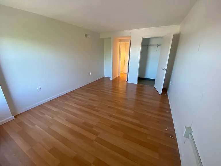 285 Harvard St #307 — Photo 12