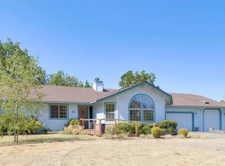 241 Sun Oak Way, Grants Pass, OR 97526