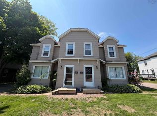 63 Albion St #61, Amherst, NS B4H 2W2