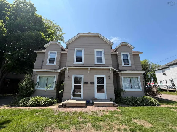63 Albion St #61, Amherst, NS B4H 2W2