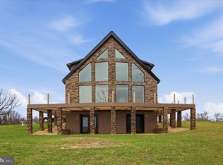 12 Bluebell Way, Inwood, WV 25428