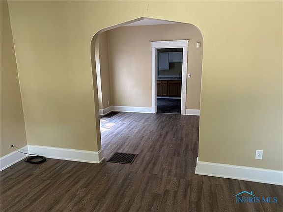 3rd image of 540 E Central Ave