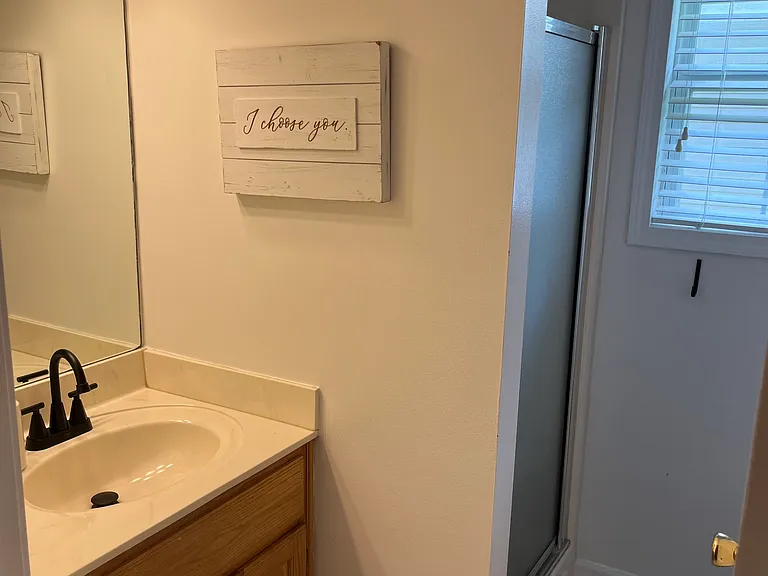 1411 E Wollard St #1 — Photo 11