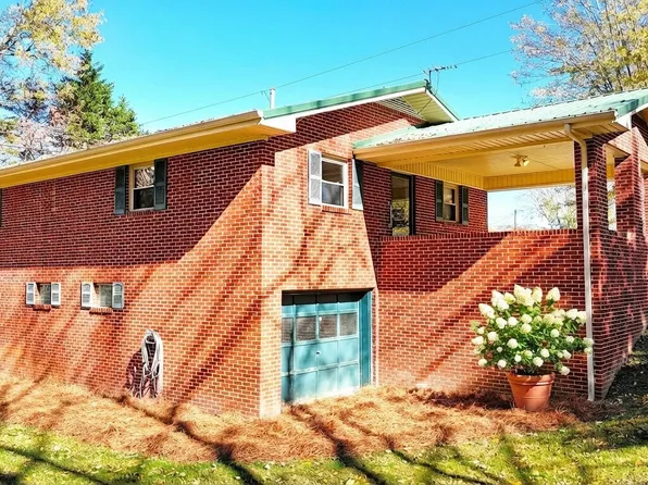 35 McDonald Rd, Midway, TN 37809