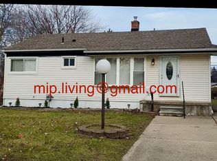 32200 Fairchild St, Westland, MI 48186