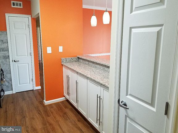 5th image of 12204 Braxfield Ct APT 14
