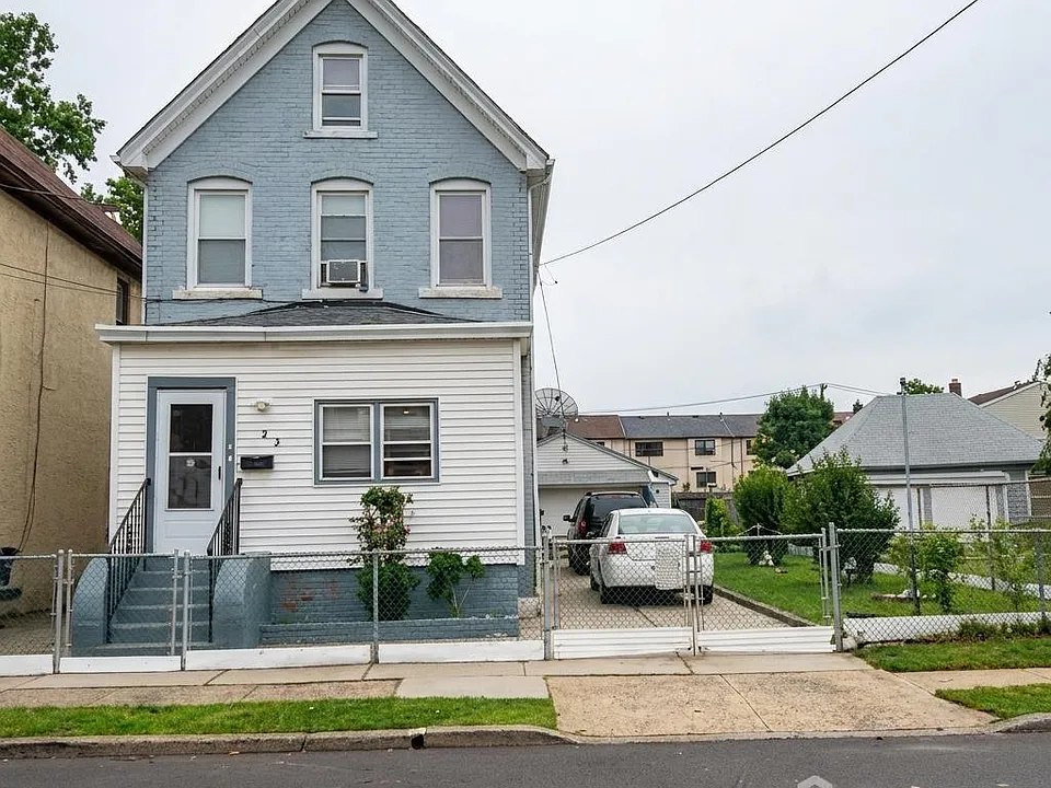 23 Union St #2