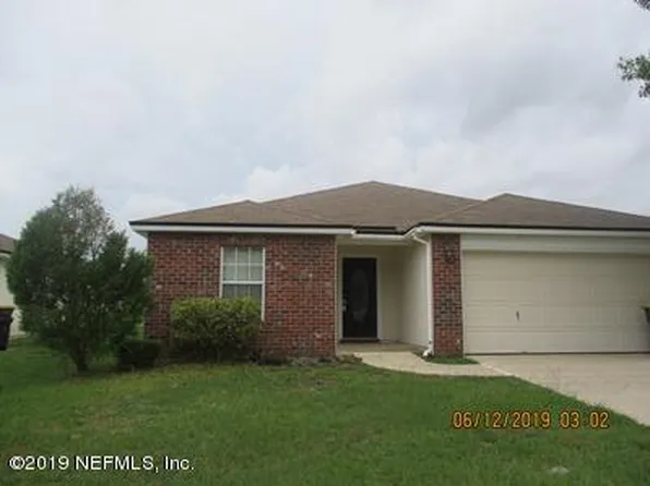 9623 E Watershed Dr, Jacksonville, FL 32220