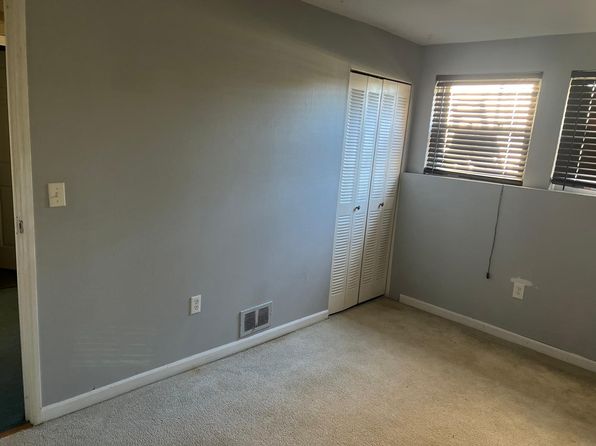 (undisclosed Address)