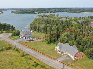 114 Ocean Stone Dr, Lunenburg, NS B0J2C0