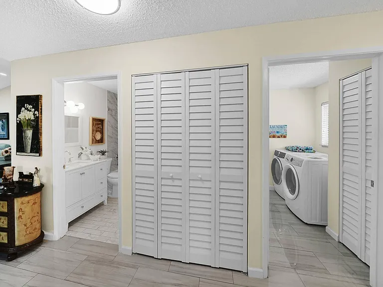 15011 Ashland Cir #23 — Photo 16