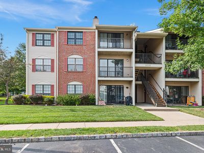 42 Mendrey Ct, Lawrence Township, NJ, 08648