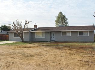 21815 Goshute Ave, Apple Valley, CA 92307