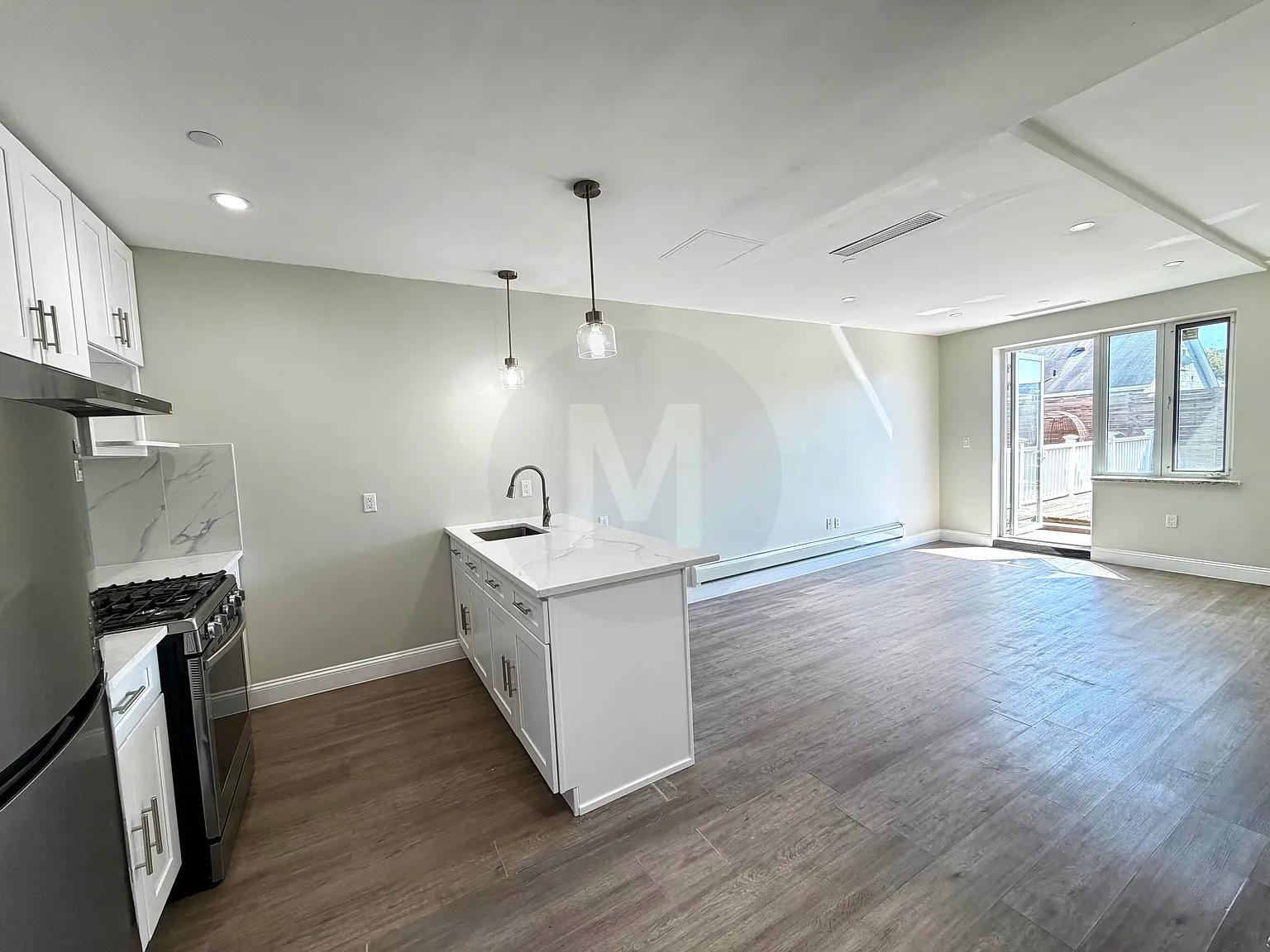 13620 Booth Memorial Ave — Photo 4