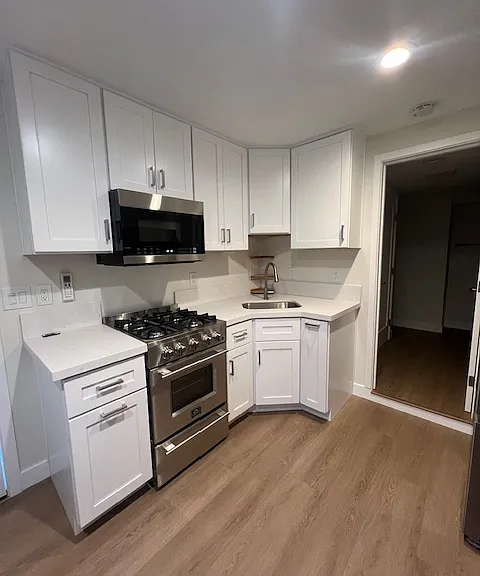 519 N Clementine St #3 — Photo 2