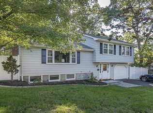 25 Eastern Ave, Lexington, MA 02421