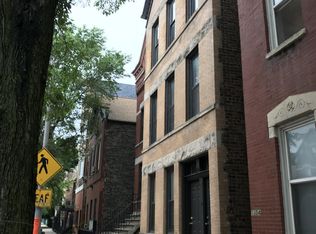 1352 N Greenview Ave APT 2F, Chicago, IL 60642