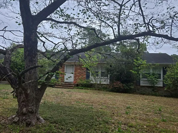 1204 S Andrews Ave, Goldsboro, NC 27530