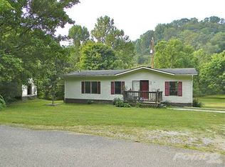 3045 Little Cat Fork Rd, Louisa, KY 41230