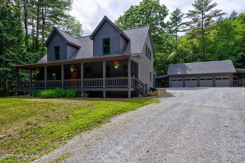 3rd image of 313 Schroon River Road