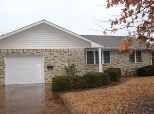 509 W Caddo St, Marlow, OK 73055