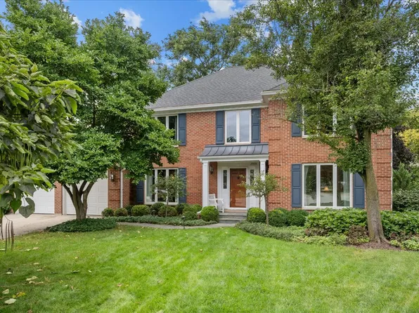 2308 Bianco Ter, Glenview, IL 60025