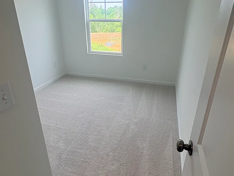 83 Broward Ln — Photo 15