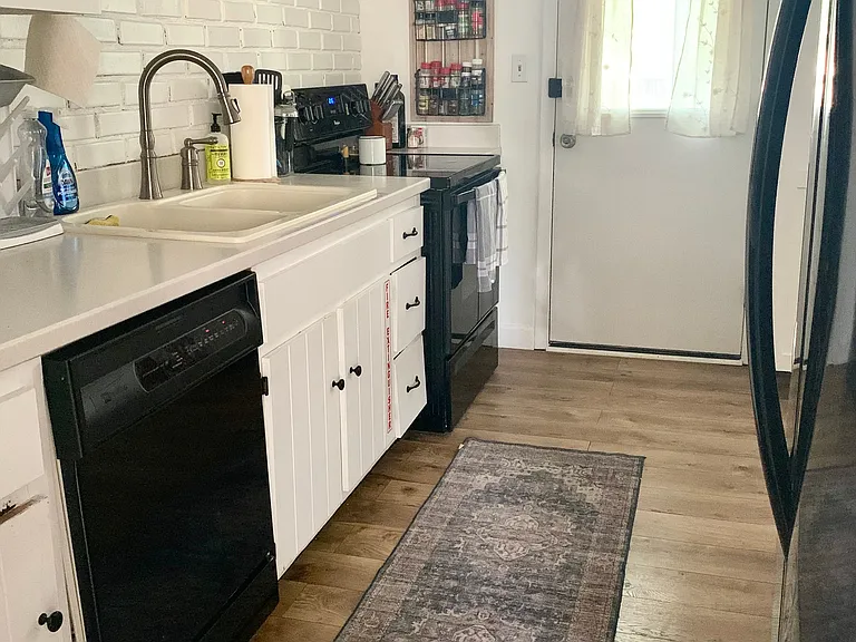6660 Skywae Dr — Photo 4