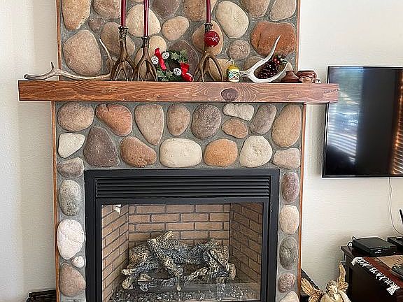 River Rock gas fireplace
