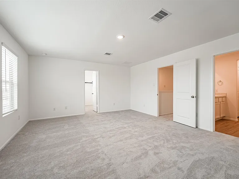 9123 Estes Lakes Dr — Photo 25