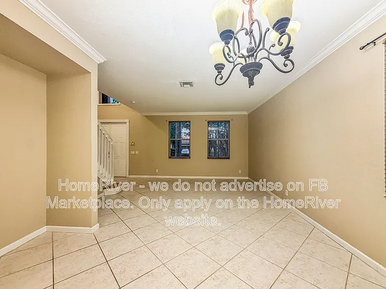 755 Sunflower Cir — Photo 6