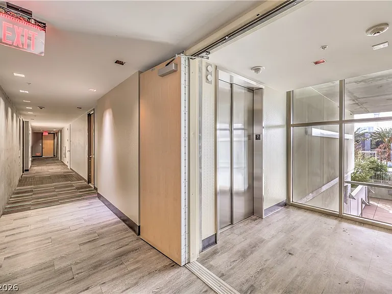 353 E Bonneville Ave #511 — Photo 6
