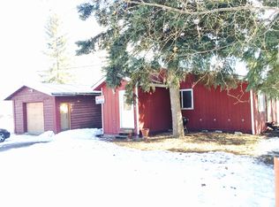 888 Rollage Rd, North Pole, AK 99705